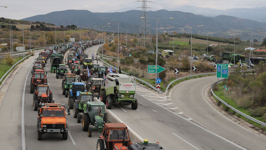 Αντιπροσωπεία του ΚΚΕ: Επισκέφτηκε το μπλόκο των αγροτοκτηνοτρόφων  στα Κερδύλλια