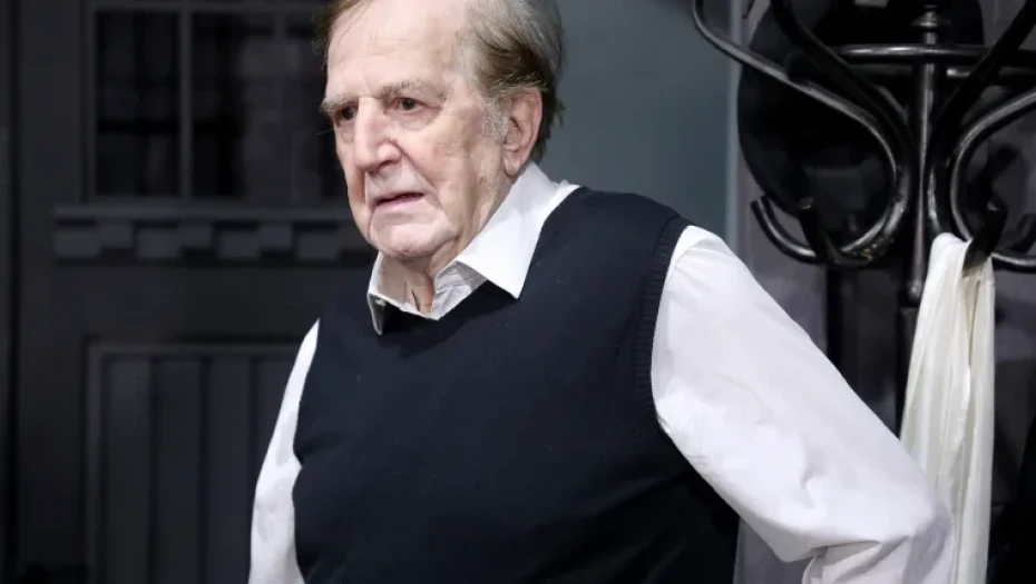 Γιώργος Κωνσταντίνου: «Ήμουν εξαρτημένος... Έχασα και οικονομικά και ψυχικά... Πόνεσα πάρα πολύ»