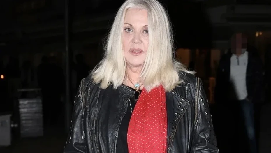 Ρούλα Κορομηλά: «Δεν υπάρχουν λόγια. Μόνο πόνος»