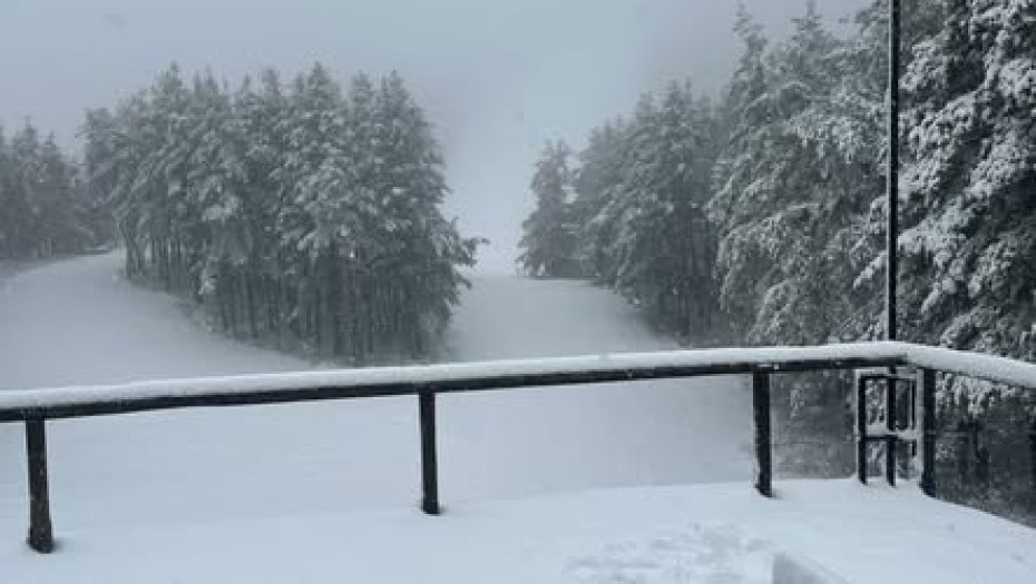 Σέρρες: Χιόνισε στο Λαϊλιά