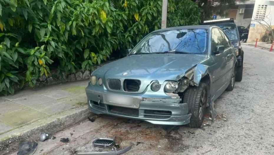 Τραγουδίστρια γνωστού συγκροτήματος η 36χρονη που πήρε «σβάρνα» πέντε παρκαρισμένα αυτοκίνητα στο Κολωνάκι