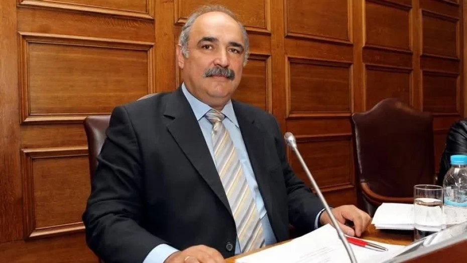 Φώτα στα χιόνια !Ολόφωτα ! Γράφει ο Μάρκος Μπόλαρης