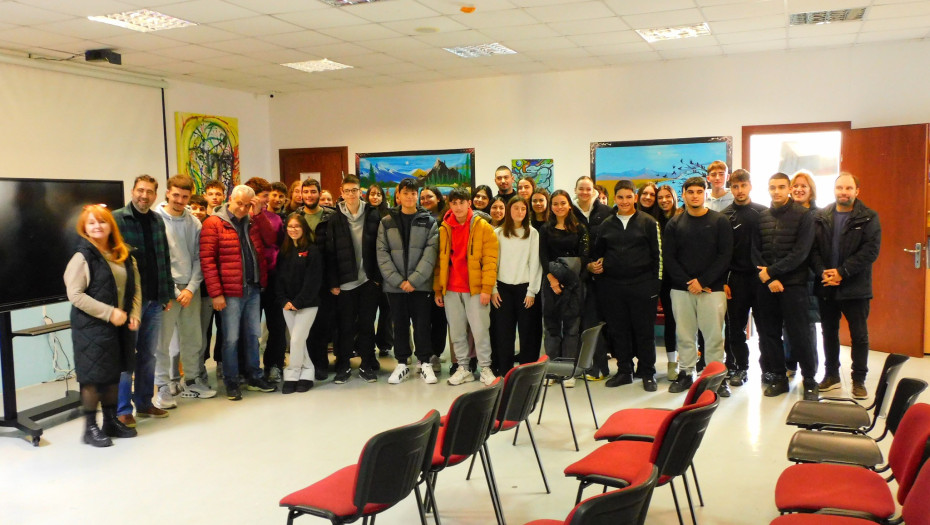 Στο ΣΔΕ της Νιγρίτας μαθητές και μαθήτριες του 5ου ΓΕΛ Σερρών