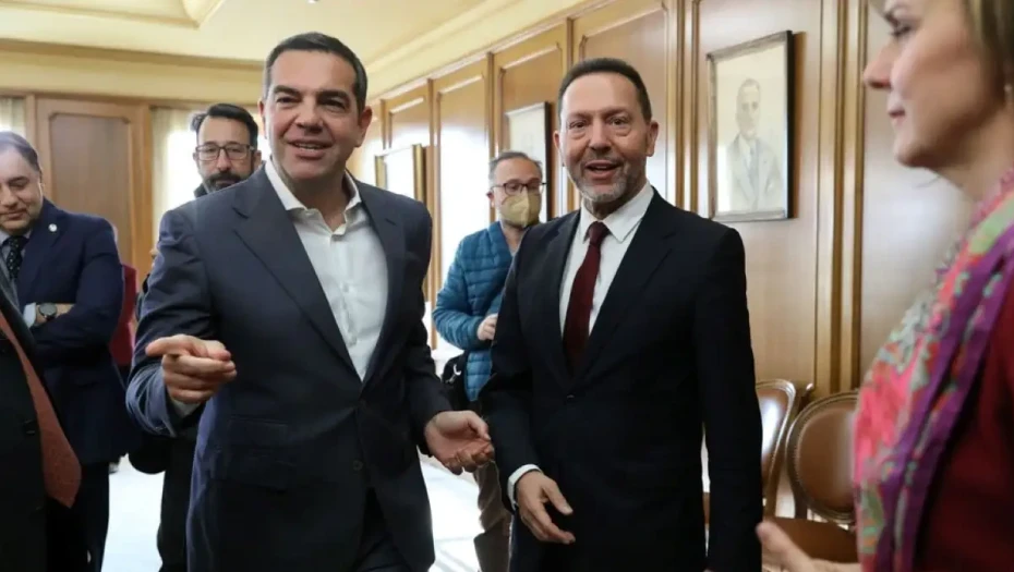 Άγρια κόντρα μεταξύ Τσίπρα - Στουρνάρα - Για το νέο κόμμα του Αλέξη Τσίπρα την άνοιξη θα ξεκαθαρίσει το τοπίο