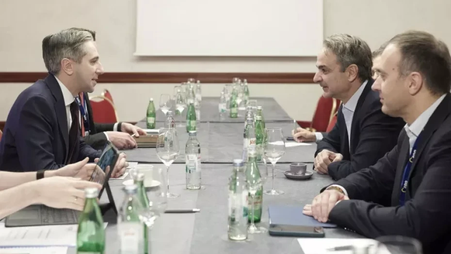 Μητσοτάκης – Χατζηβασιλείου στο Ζάγκρεμπ για την συνάντηση των ηγετών του ΕΛΚ