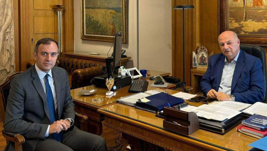 Συνάντηση Χατζηβασιλείου - Τσιάρα για τους αγρότες των Σερρών