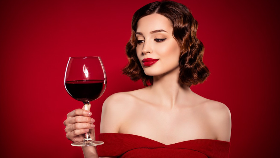 Αλκοόλ: Έρευνα αποκαλύπτει το ποτό που «αγαπά» περισσότερο η καρδιά μας