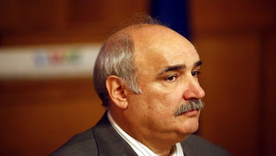 Των Ελλήνων τα ιερά … Γράφει ο Μάρκος Μπόλαρης