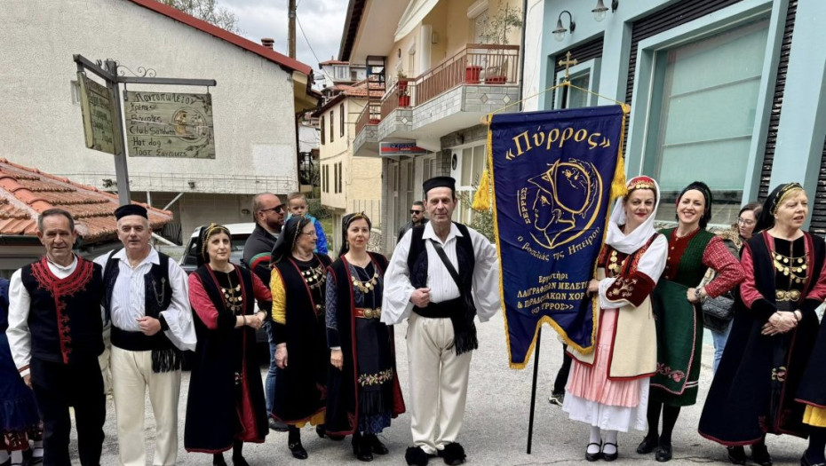 Ο Σύλλογος «Πύρρος-Εργαστήρι Παραδοσιακών Χορών» μεταφέρει το μήνυμα της παράδοσης και της άνοιξης