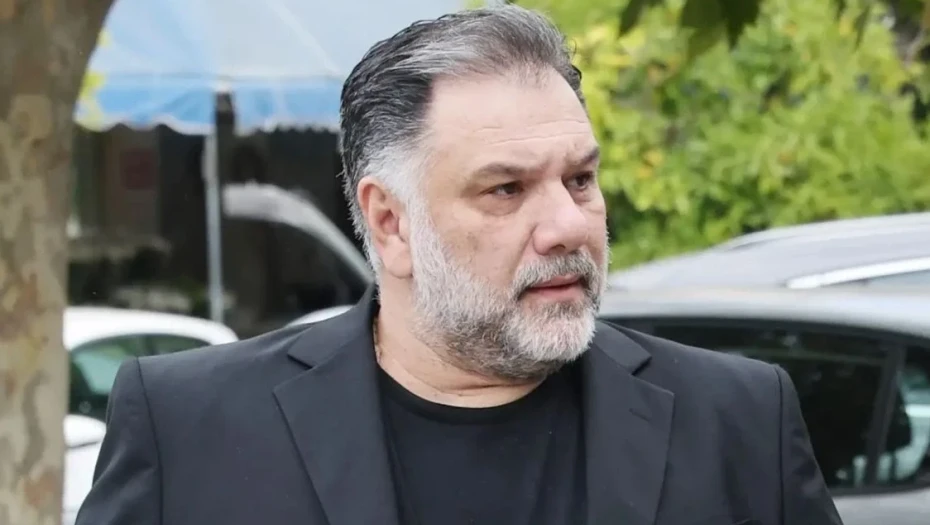 Ξέσπασε ο Γρηγόρης Αρναούτογλου: «Βλέπει όλος ο πλανήτης και ένας δεν έβαψε πάλι τις γραμμές»