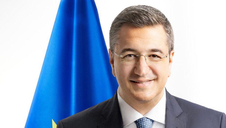 Απόστολος Τζιτζικώστας -Η ελευθερία και η ειρήνη δεν είναι δεδομένες, απαιτούν διαρκή εγρήγορση