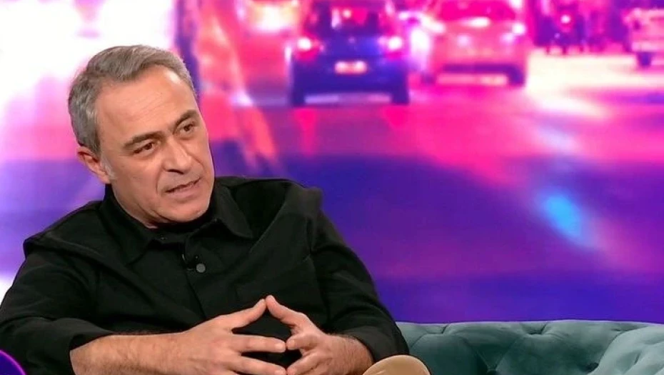 Θανάσης Κουρλαμπάς: Ζορίστηκα πολύ ως παιδί, είχαμε ασθένειες στο σπίτι, έχασα τον πατέρα μου νωρίς