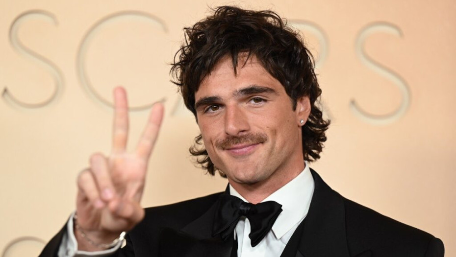 Jacob Elordi: Τήρησε την υπόσχεση που είχε δώσει στη μητέρα του όταν ήταν 15 χρονών – Την πήρε μαζί του στα Όσκαρ