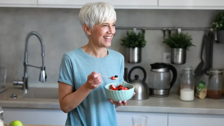 Τροφές που βοηθούν τις αρθρώσεις – Η διαιτολόγος μιλά για τη διατροφή στη ρευματοειδή αρθρίτιδα