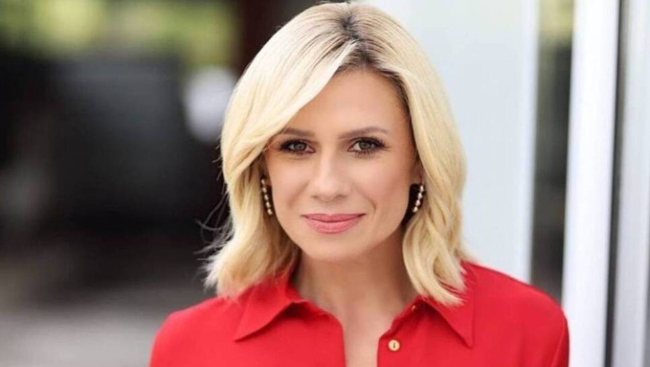 Κατερίνα Καραβάτου: "Λυπάμαι πολύ. Τον πήρα τηλέφωνο, του έστειλα μηνύματα, δεν βγήκε στην εκπομπή"