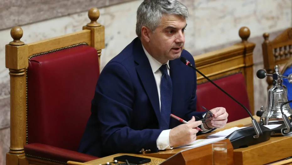 Ο Οδυσσέας Κωνσταντινόπουλος αποφάσισε να παραιτηθεί από βουλευτής- Επιστρέφει την έδρα στο ΠΑΣΟΚ