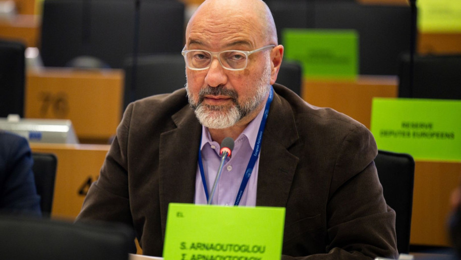 Άμεσα μέτρα στήριξης ζητούν οι Ευρωπαίοι Σοσιαλιστές