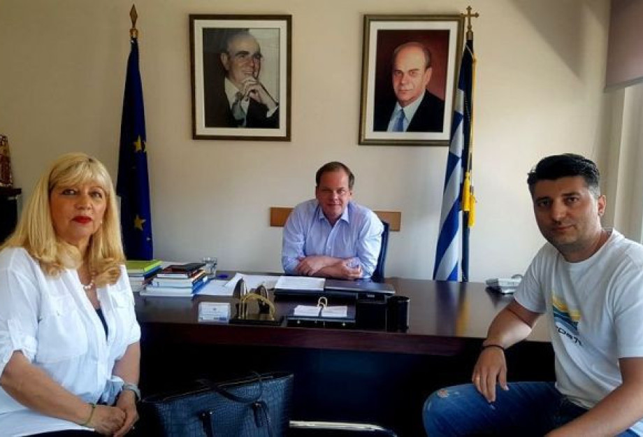 Κυριακή Μηλίγκα σε Κώστα Καραμανλή: Υποτονική η κίνηση στην αγορά Κυριακή Μηλίγκα σε Κώστα Καραμανλή: Υποτονική η κίνηση στην αγορά