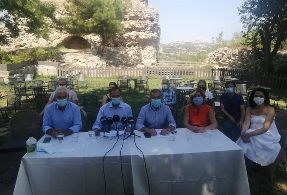 Εκείνος κι Εκείνος: Ξεκίνησε η παράσταση στο Νομό Σερρών! Εκείνος κι Εκείνος: Ξεκίνησε η παράσταση στο Νομό Σερρών!