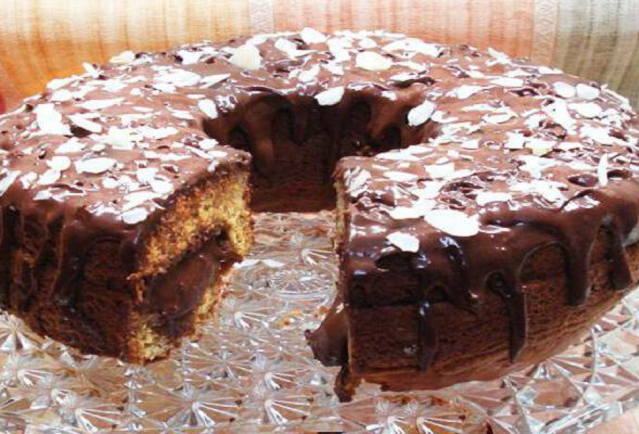 Φτιάχνουμε κέικ nutella με 4 υλικά Φτιάχνουμε κέικ nutella με 4 υλικά