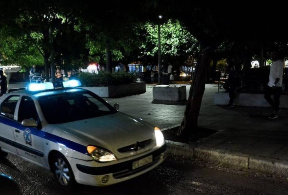 Μολότοφ και γκαζάκια στην Ευελπίδων – Αποκλεισμένη η περιοχή από την ΕΛ.ΑΣ. που ξεκίνησε έρευνες Μολότοφ και γκαζάκια στην Ευελπίδων – Αποκλεισμένη η περιοχή από την ΕΛ.ΑΣ. που ξεκίνησε έρευνες