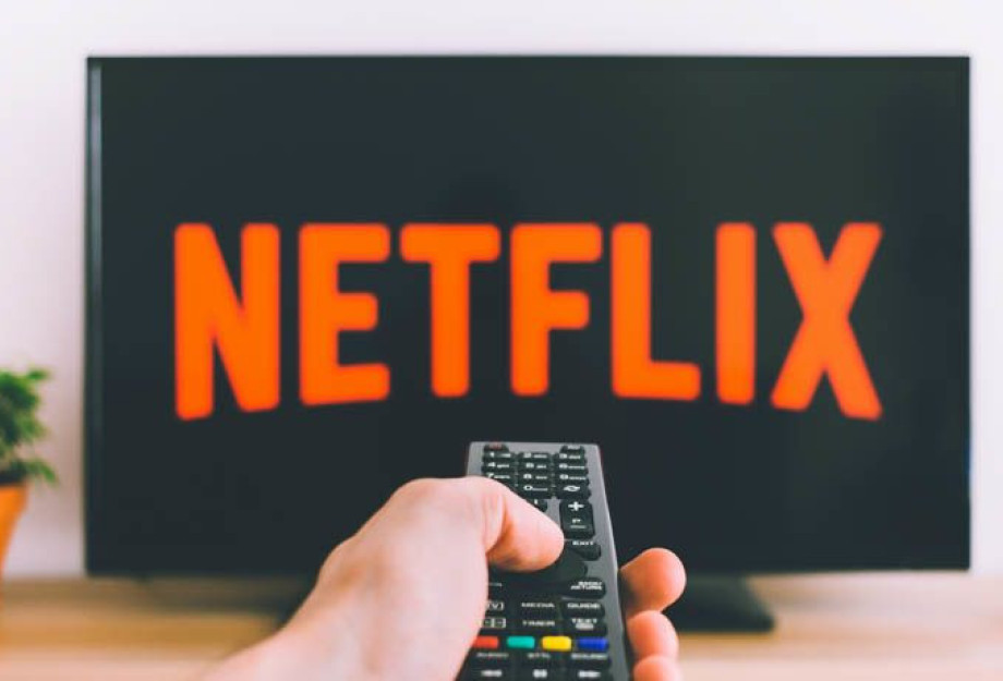 Οι νέες ταινίες και σειρές που θα δούμε στο Netflix τον Φεβρουάριο Οι νέες ταινίες και σειρές που θα δούμε στο Netflix τον Φεβρουάριο