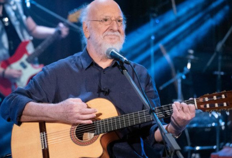 «Σπίτι με το MEGA» σήμερα στις 21:00 με τον Διονύση Σαββόπουλο «Σπίτι με το MEGA» σήμερα στις 21:00 με τον Διονύση Σαββόπουλο