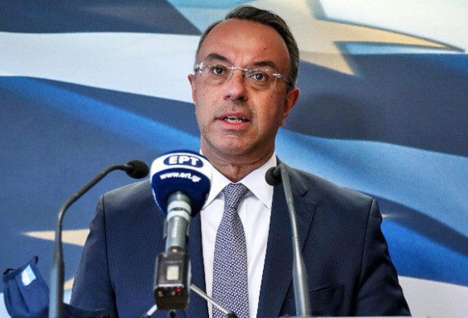 Χρήστος Σταϊκούρας – Μέτρα στήριξης ύψους 3,3 δισ. ευρώ Χρήστος Σταϊκούρας – Μέτρα στήριξης ύψους 3,3 δισ. ευρώ