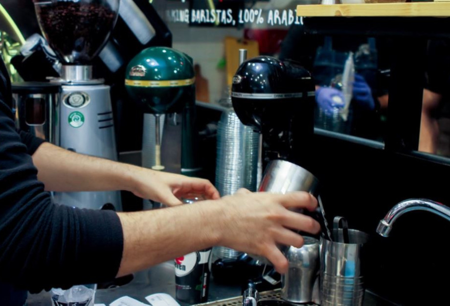 Σέρρες – Θεσσαλονική: Λειτουργεί ξανά το Take Away με παρέμβαση Τζιτζικώστα Σέρρες – Θεσσαλονική: Λειτουργεί ξανά το Take Away με παρέμβαση Τζιτζικώστα