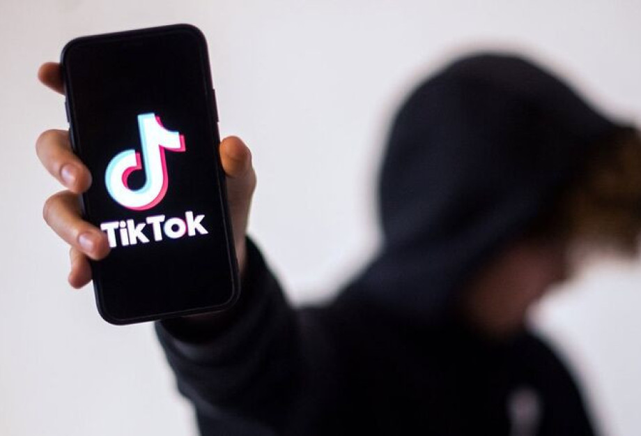 Ένα TikTok challenge κατέληξε στο θάνατο ενός 10χρονου κοριτσιού Ένα TikTok challenge κατέληξε στο θάνατο ενός 10χρονου κοριτσιού