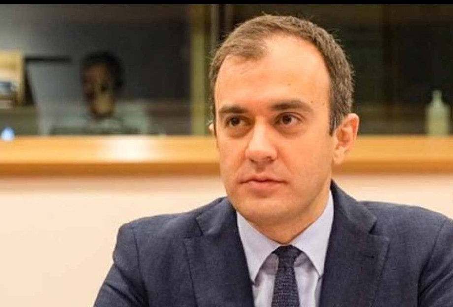 Τάσος Χατζηβασιλείου: Η αγορά εργασίας μπαίνει σε ρυθμό Ευρώπης Τάσος Χατζηβασιλείου: Η αγορά εργασίας μπαίνει σε ρυθμό Ευρώπης