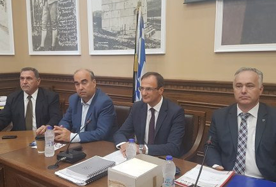Από το δημοτικό συμβούλιο Σερρών πέρασαν οι αποφάσεις ! Από το δημοτικό συμβούλιο Σερρών πέρασαν οι αποφάσεις !