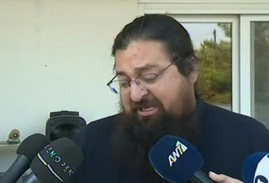 Θεσσαλονίκη: Ξεσπά ο ιερέας για τον θάνατο της 14χρονης: «Της έκαναν bullying επειδή ήταν παχύσαρκη» Θεσσαλονίκη: Ξεσπά ο ιερέας για τον θάνατο της 14χρονης: «Της έκαναν bullying επειδή ήταν παχύσαρκη»