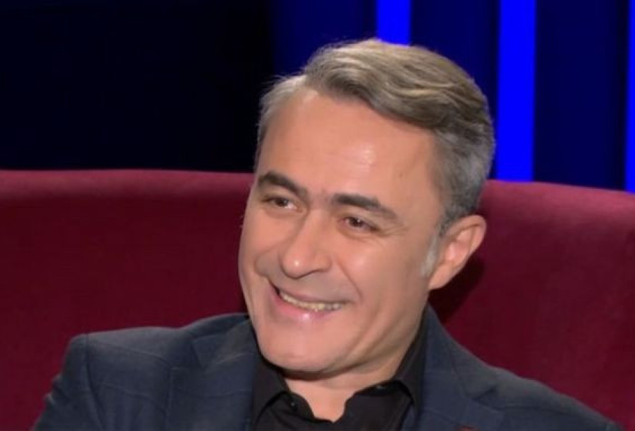 Θανάσης Κουρλαμπάς: Ο γιος μου κάνει μπαλέτο – Οι γονείς πρέπει να είναι δίπλα στα παιδιά Θανάσης Κουρλαμπάς: Ο γιος μου κάνει μπαλέτο – Οι γονείς πρέπει να είναι δίπλα στα παιδιά