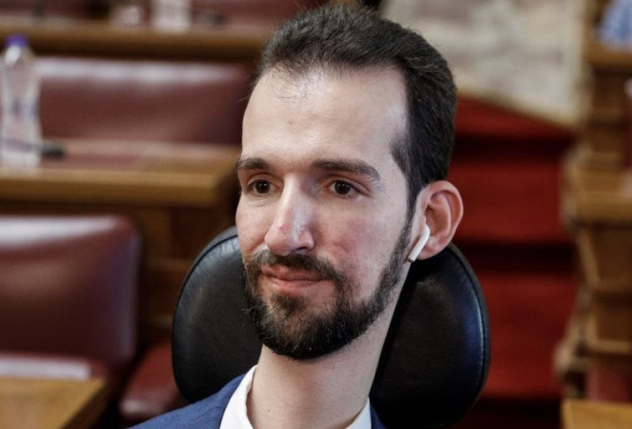 Κατά του δικαιώματος των γυναικών στην άμβλωση ψήφισε ο Κυμπουρόπουλος – ΝΔ: Η θέση του δεν μας εκφράζει Κατά του δικαιώματος των γυναικών στην άμβλωση ψήφισε ο Κυμπουρόπουλος – ΝΔ: Η θέση του δεν μας εκφράζει