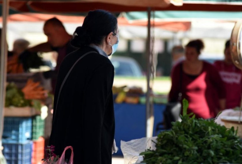Απεργούν οι μικροπωλητές και παραγωγοί των λαϊκών αγορών Απεργούν οι μικροπωλητές και παραγωγοί των λαϊκών αγορών