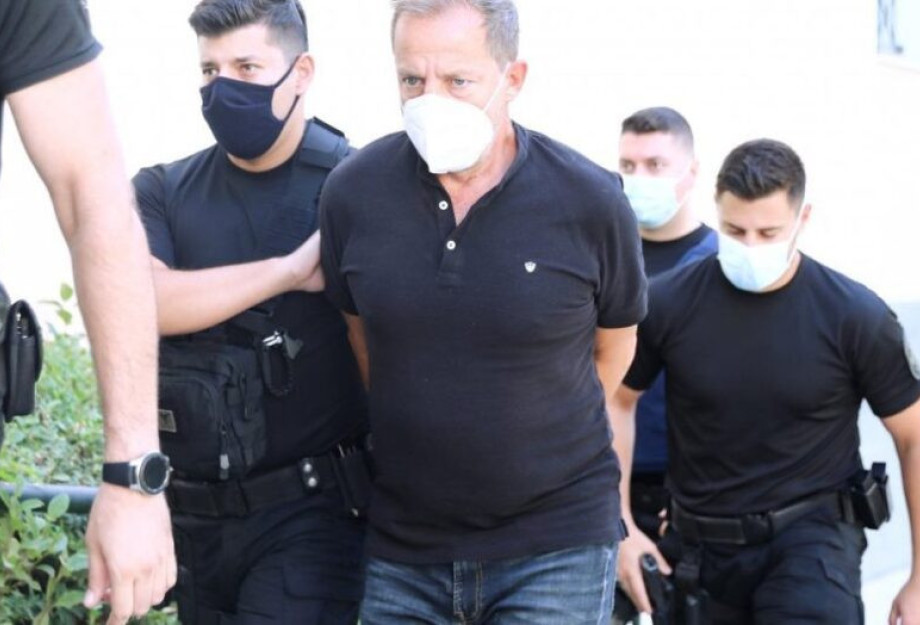 Δημήτρης Λιγνάδης: Απολογείται για δύο ακόμη υποθέσεις βιασμού Δημήτρης Λιγνάδης: Απολογείται για δύο ακόμη υποθέσεις βιασμού