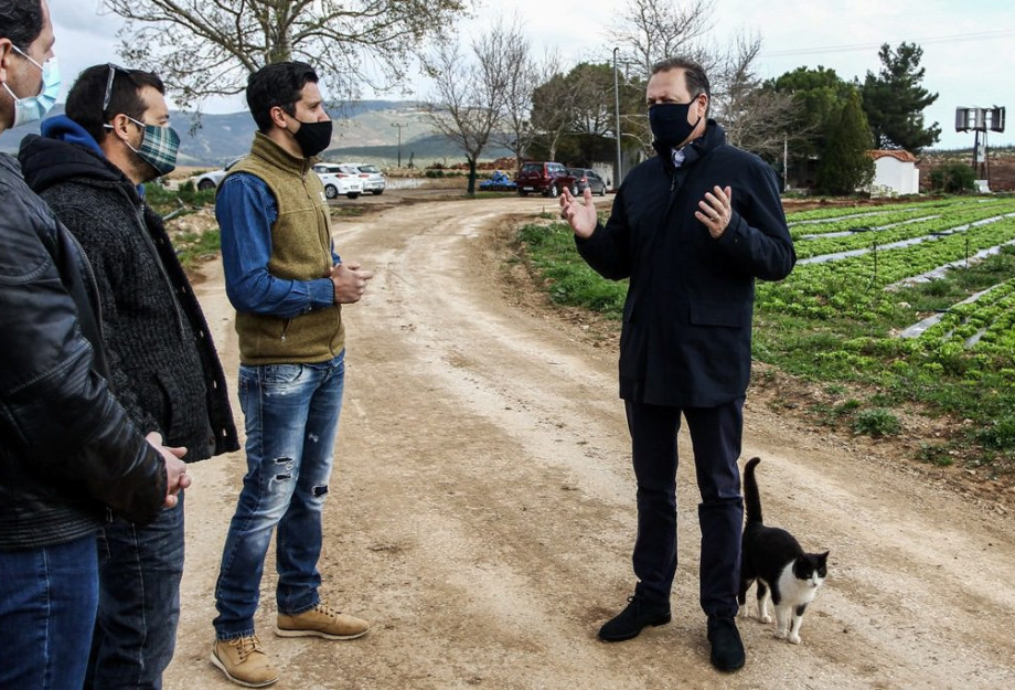 Σε διαβούλευση η προδημοσίευση για τους Νέους Αγρότες Με συνολική δαπάνη πάνω από τα 350 εκατ. ευρώ Σε διαβούλευση η προδημοσίευση για τους Νέους Αγρότες Με συνολική δαπάνη πάνω από τα 350 εκατ. ευρώ