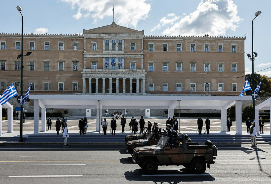 25η Μαρτίου: H στρατιωτική παρέλαση για τα 200 χρόνια από την Επανάσταση 25η Μαρτίου: H στρατιωτική παρέλαση για τα 200 χρόνια από την Επανάσταση
