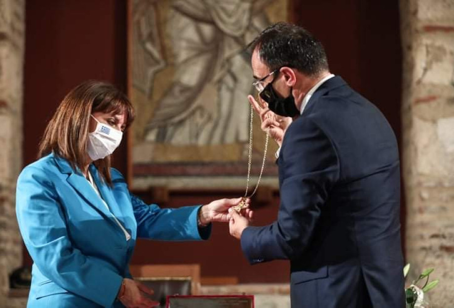 Η ανάρτηση της Προέδρου της Δημοκρατίας: Για την ανακήρυξή της σε Επίτιμη Δημότη και τις εκδηλώσεις εορτασμού της απελευθέρωσης των Σερρών Η ανάρτηση της Προέδρου της Δημοκρατίας: Για την ανακήρυξή της σε Επίτιμη Δημότη και τις εκδηλώσεις εορτασμού της απελευθέρωσης των Σερρών
