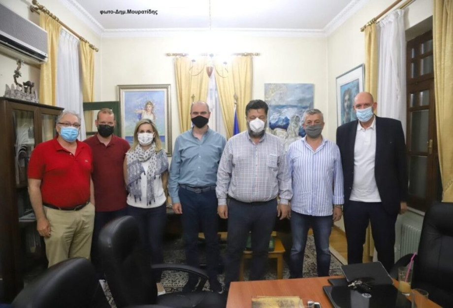 Τύμβος Καστά: “Κάρφωσε” τον Τζιτζικώστα ο Παπαστεργίου ! Τύμβος Καστά: “Κάρφωσε” τον Τζιτζικώστα ο Παπαστεργίου !
