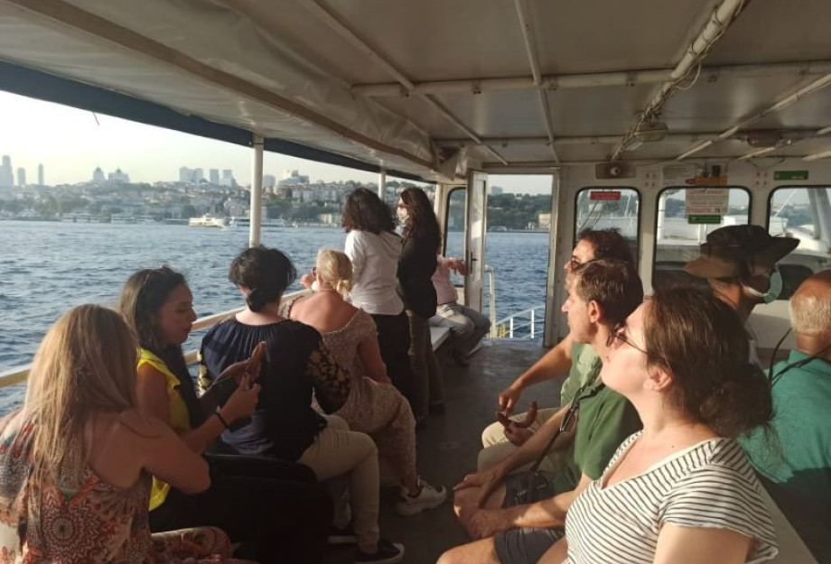 Στo πλαίσιο του ERASMUS: Το 2ο Δημοτικό Σχολείο Ηράκλειας πήγε στην Κωνσταντινούπολη Στo πλαίσιο του ERASMUS: Το 2ο Δημοτικό Σχολείο Ηράκλειας πήγε στην Κωνσταντινούπολη
