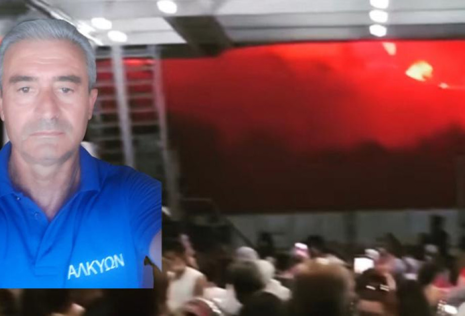 Φωτιά Εύβοια: Ο καπετάνιος που έσωσε τον κόσμο από την παραλία