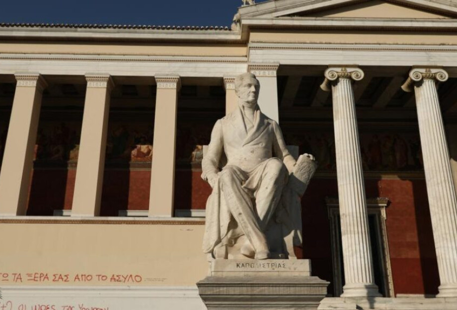 Στέλιος Ρίζος: Τα παιδιά μας είναι το μέλλον μας Στέλιος Ρίζος: Τα παιδιά μας είναι το μέλλον μας