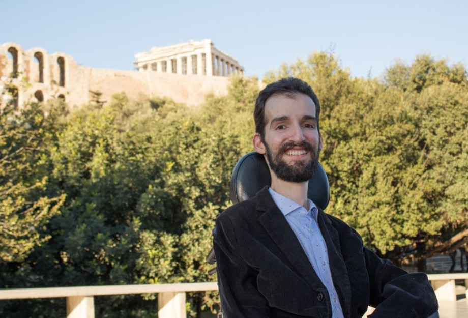 Δεκτή η εισήγηση Στέλιου Κυμπουρόπουλου Για την προστασία δικαιωμάτων των αναπήρων Δεκτή η εισήγηση Στέλιου Κυμπουρόπουλου Για την προστασία δικαιωμάτων των αναπήρων