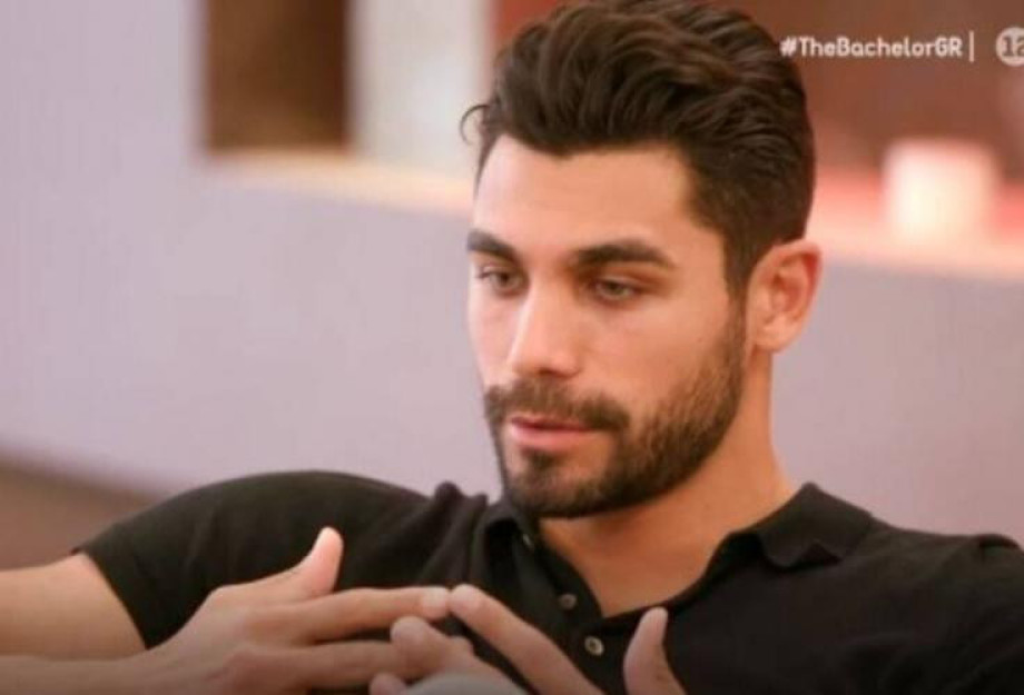 Οργισμένος ο Παναγιώτης Βασιλάκος – «Δε φτάνει που καίγεται όλη η χώρα έχουμε και κάποιους να το παίζουν φιλόζωοι» Οργισμένος ο Παναγιώτης Βασιλάκος – «Δε φτάνει που καίγεται όλη η χώρα έχουμε και κάποιους να το παίζουν φιλόζωοι»