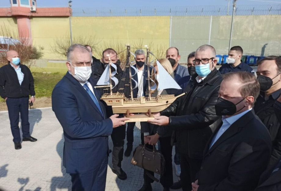 Από την συνάντησή τους με τον Θεοδωρικάκο: Ευχαριστημένοι και οι υπάλληλοι των φυλακών Νιγρίτας Από την συνάντησή τους με τον Θεοδωρικάκο: Ευχαριστημένοι και οι υπάλληλοι των φυλακών Νιγρίτας