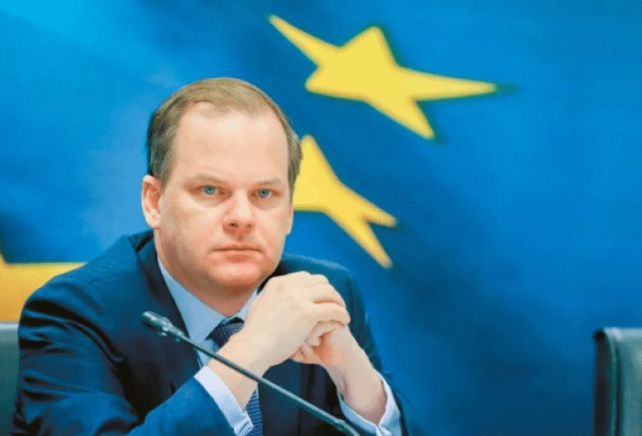 Κώστας Καραμανλής: Η νέα σύμβαση για την Αττική Οδό θα κατοχυρώνει το συμφέρον των πολιτών, όχι των εργολάβων Κώστας Καραμανλής: Η νέα σύμβαση για την Αττική Οδό θα κατοχυρώνει το συμφέρον των πολιτών, όχι των εργολάβων