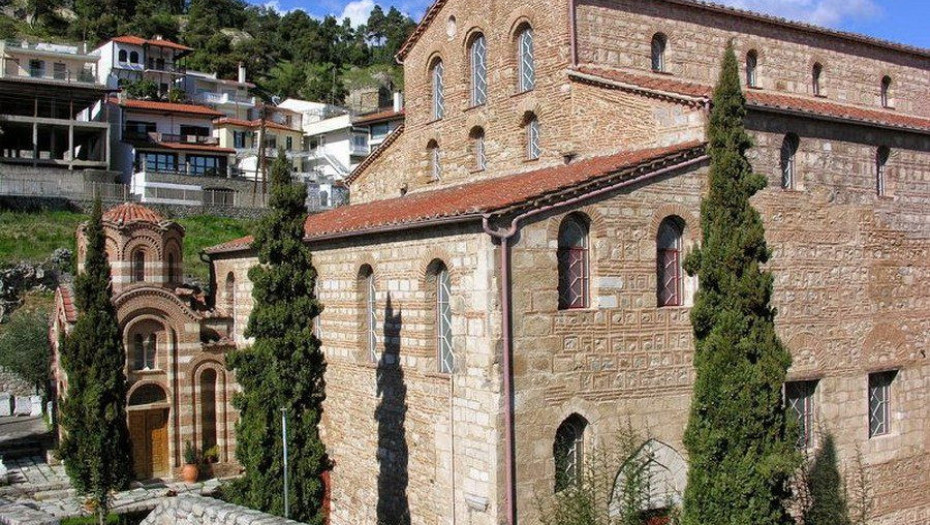 Η εκκλησία μας τιμά την  μνήμη των Αγίων Θεοδώρων