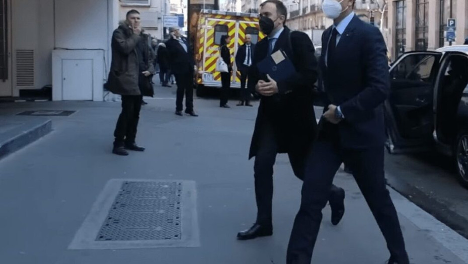 Ο Τάσος Χατζηβασιλείου στο πλευρό του Πρωθυπουργού στη Σύνοδο Κορυφής του ΕΛΚ στο Παρίσι!